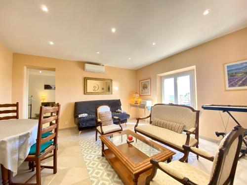 Palais Bel Azur — 4-Star Luxury Hotel in Cannes, France