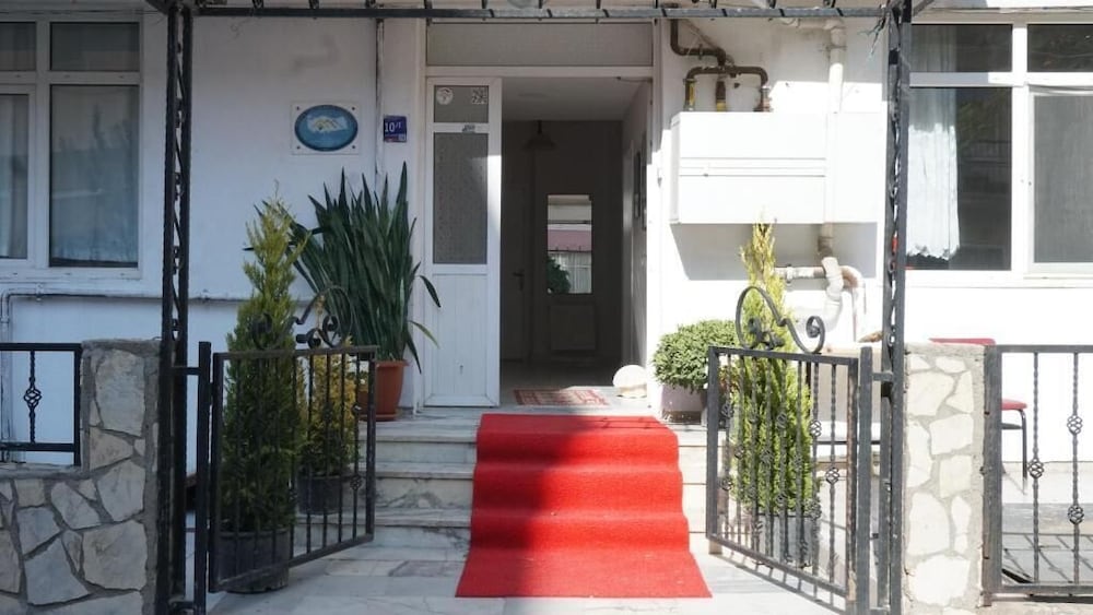 Ayberk Pansiyon in Canakkale, Turkey