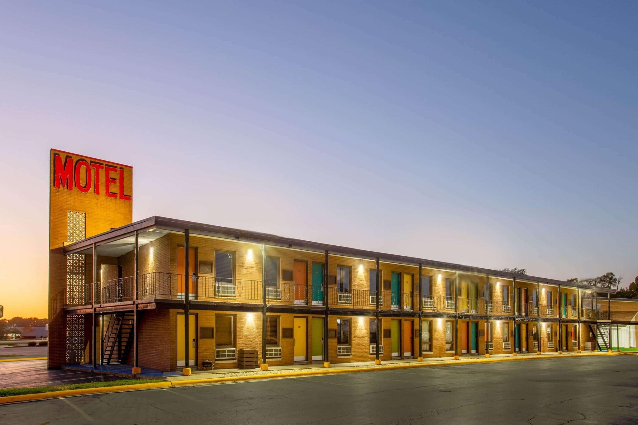 Starved Rock Motor Inn — hotel in Streator