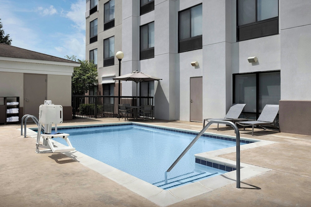 SpringHill Suites by Marriott Lynchburg Airport University Area - photo 17
