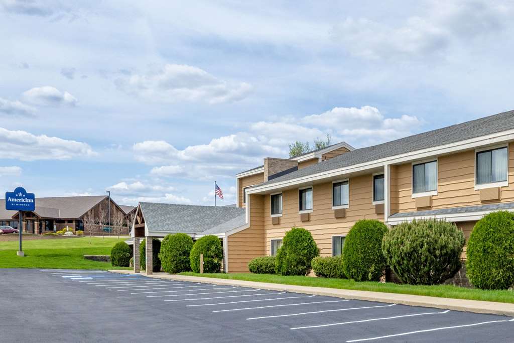 AmericInn by Wyndham Dickinson - photo 3