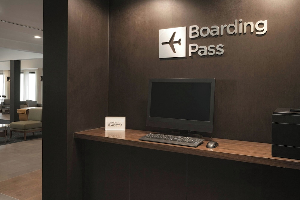 Courtyard by Marriott Louisville East - photo 25