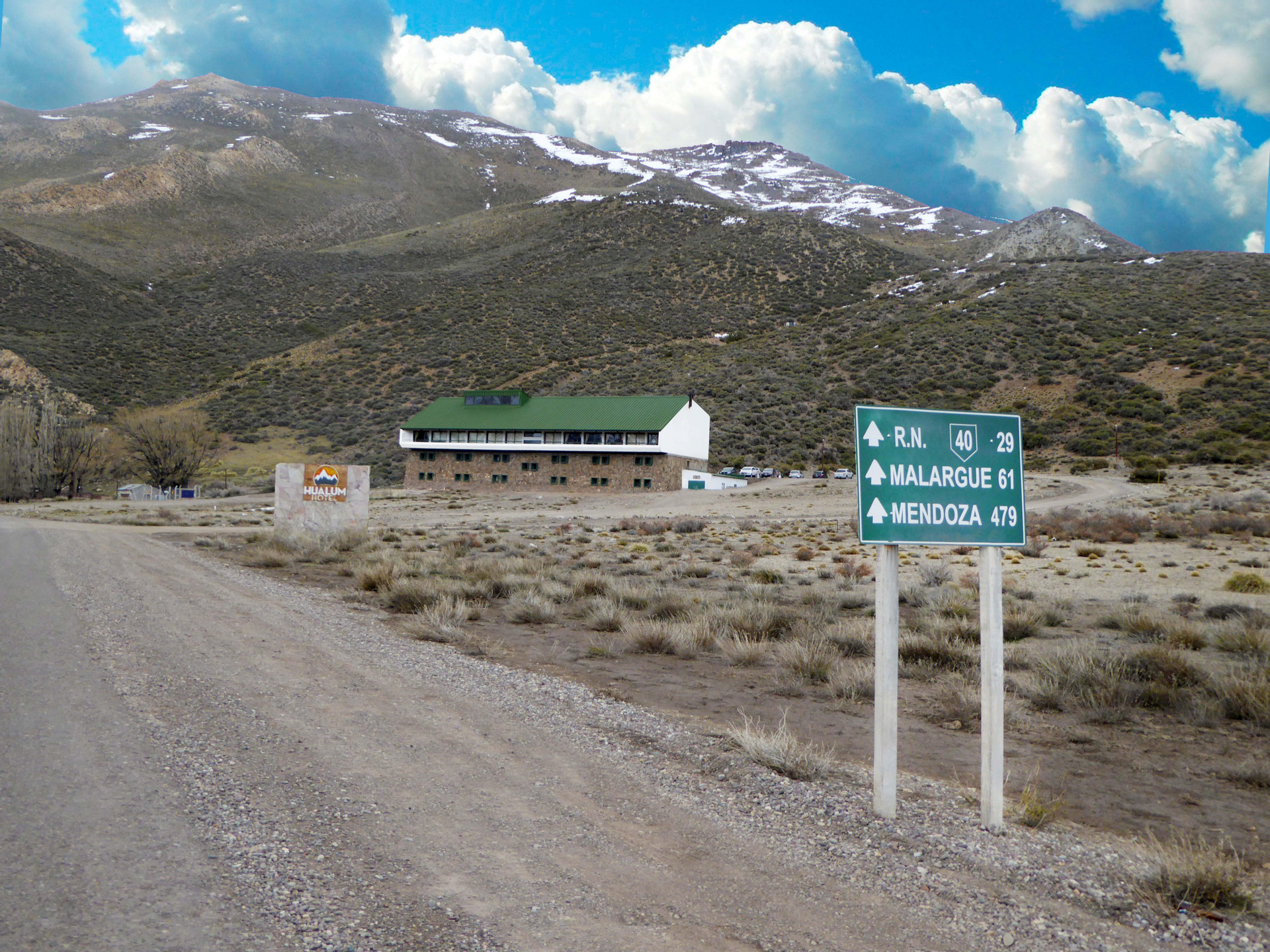 Hotel Hualum — Malarguee — photo 3