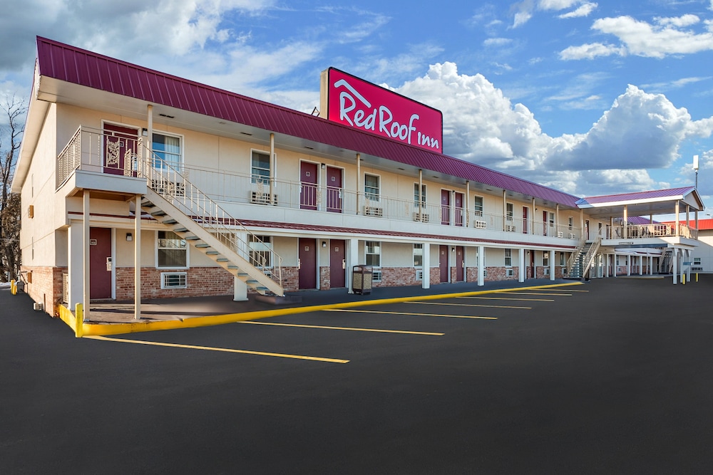 Red Roof Inn Des Moines - photo 31