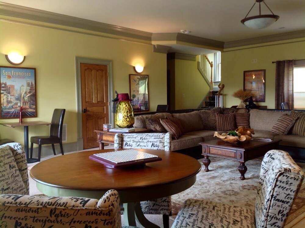 Skyline Vineyard Inn - photo 15