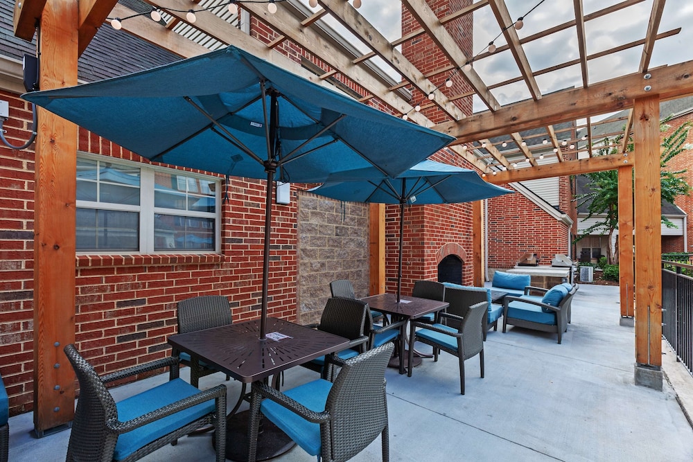 Homewood Suites by Hilton Greensboro - photo 41