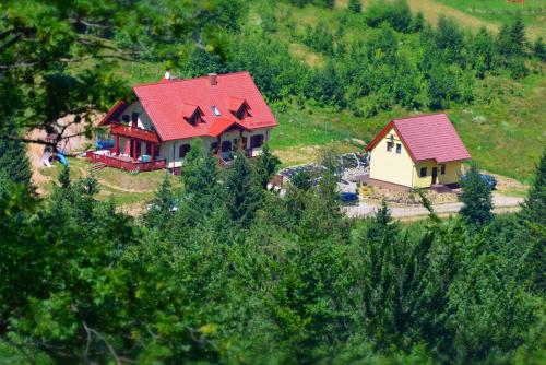 Ranczo Spełnionych Marzen - carbon neutral hotel in Sosnowka