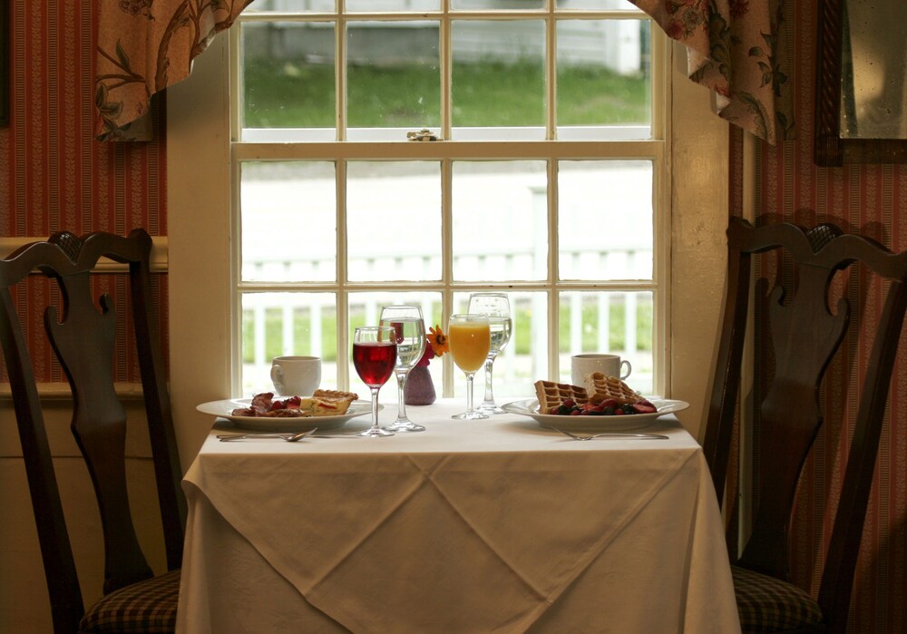 Three Mountain Inn - photo 12