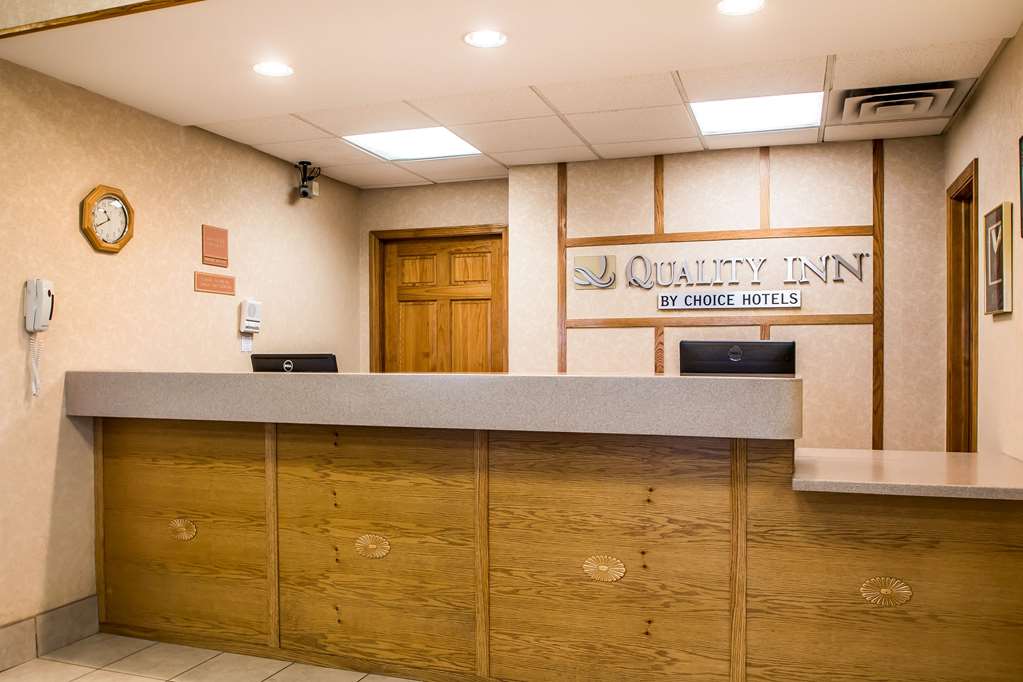 Quality Inn Morris I 80 - photo 7
