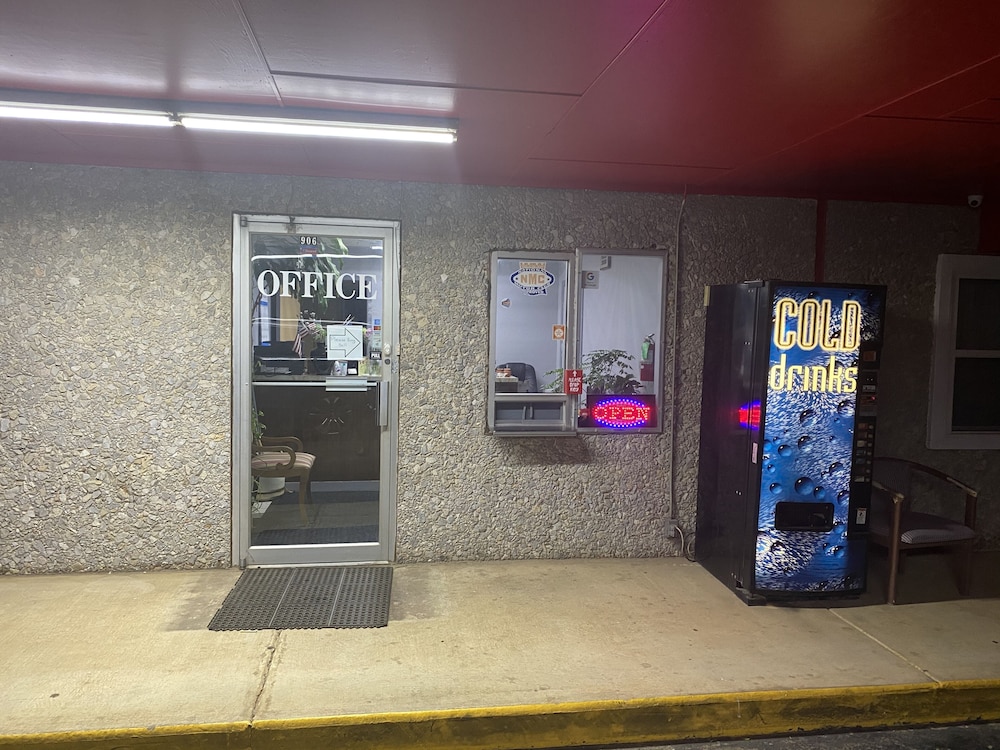 Century inn motel - photo 32