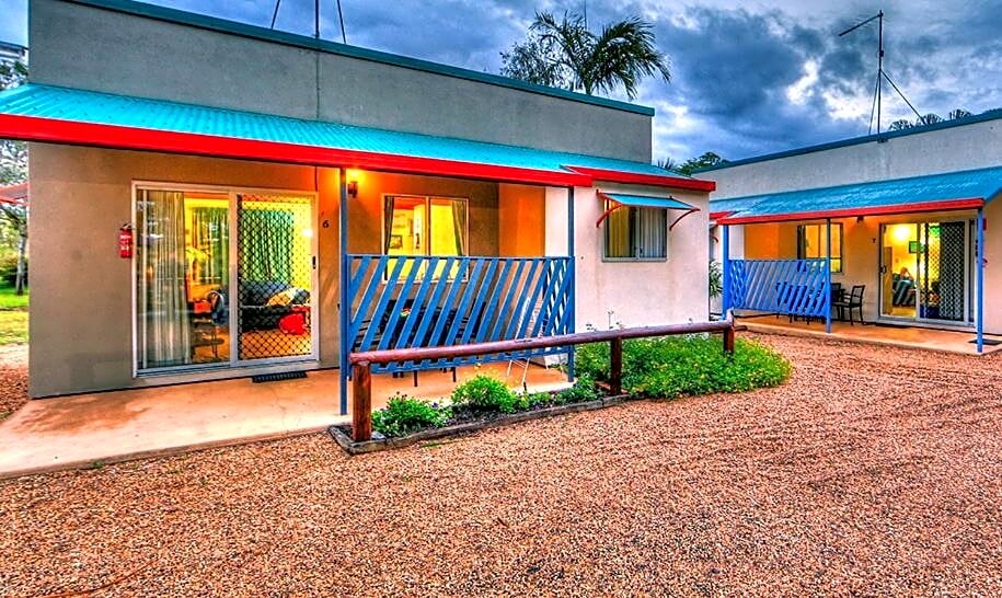 Sunlover Lodge — 4-Star Luxury Hotel in Yeppoon, Australia
