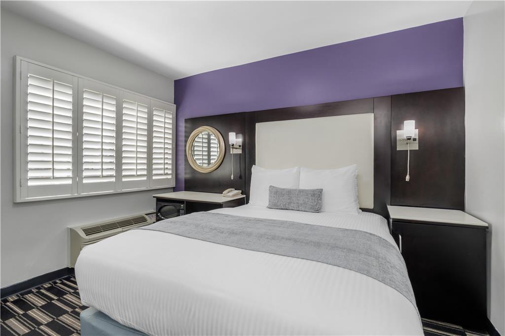 SureStay Hotel by Best Western Beverly Hills West LA - photo 21
