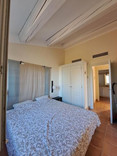 Appartement F2 dans le golf de Saint EndrAcol — 4-Star Luxury Hotel in La Motte, France
