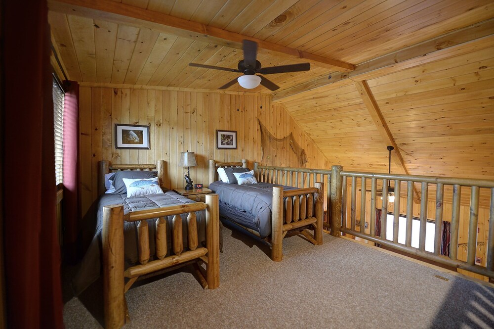 Blue Water Resort - photo 8