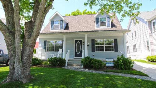 1051 Idaho Ave in Cape May, United States