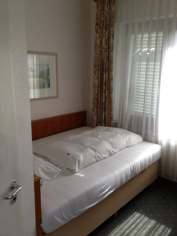 Hotel Villa Karlsbad — Bad Mergentheim — photo 4