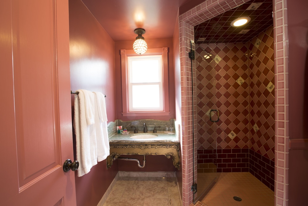 Madonna Inn - photo 271