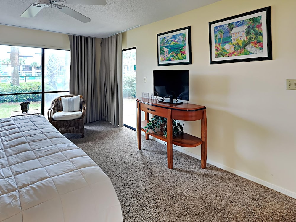 Edgewater Beach & Golf Resort VI by Resort Collection - photo 5