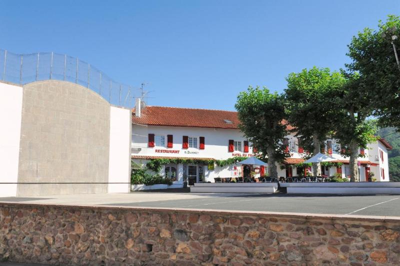 Hotel Restaurant du Fronton Maison Bonnet — hotel in Itxassou