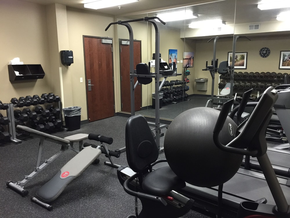 Roosevelt Inn and Suites - photo 22
