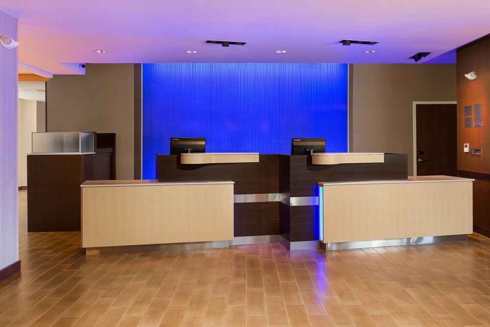 Fairfield Inn & Suites by Marriott Sacramento Folsom - photo 5