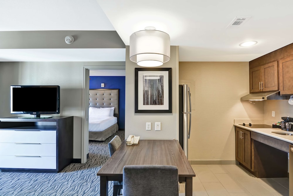 Homewood Suites by Hilton Houston Near the Galleria - photo 20
