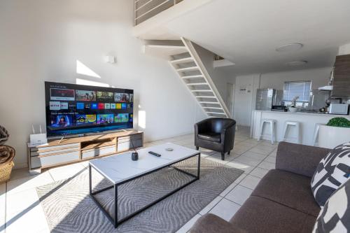 Century On Lake Apartment — 4-Star Luxury Hotel in Cape Town, South Africa