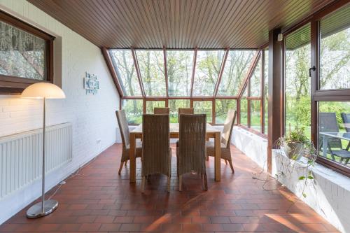 Haus am Deich — 4-Star Luxury Hotel in None, Germany