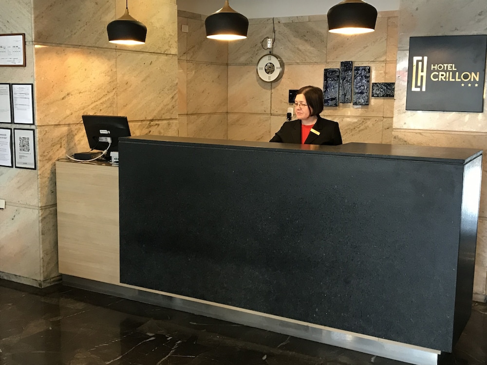 Hotel Crillon Mendoza in Mendoza, Argentina