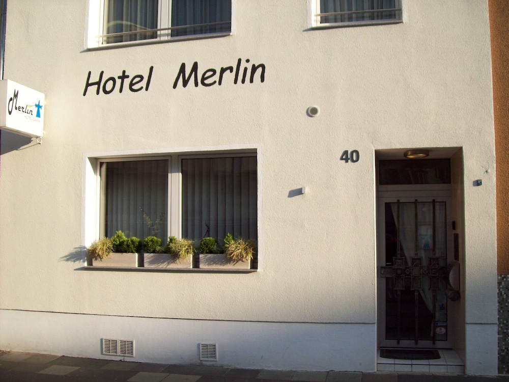 Hotel Merlin Garni — Koeln