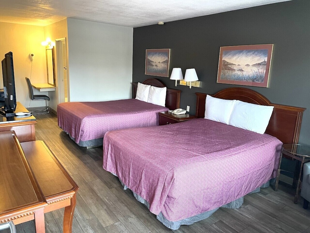 Downtown Inn - photo 6
