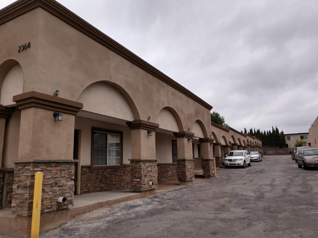 Bartlett Motel - photo 5