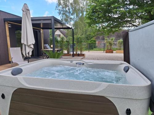 l'Escapade Montaise spa privé — hotel in Mont-Pres-Chambord