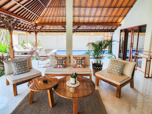 Inyoni Toucan Villa 3BR Private Center Seminyak — 4-Star Luxury Hotel in Seminyak, Indonesia
