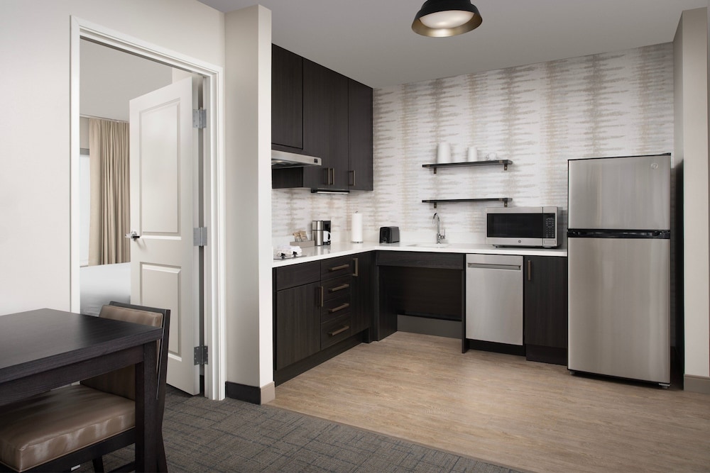 Residence Inn Portland Clackamas - photo 25