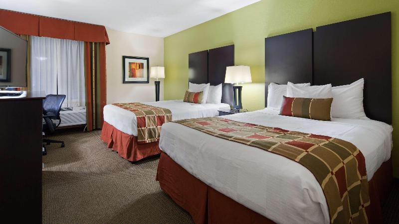 Best Western Plus Huntersville Inn & Suites Near Lake Norman - photo 9