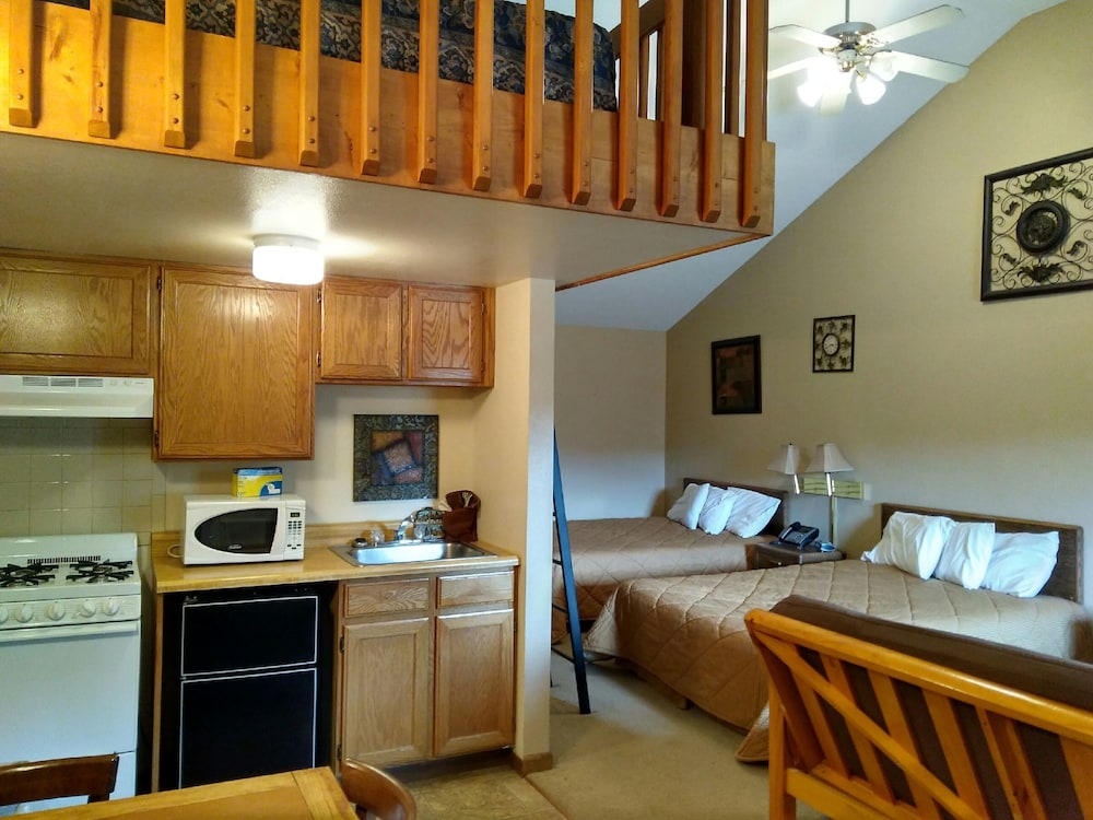 Elk Creek Resort - photo 21