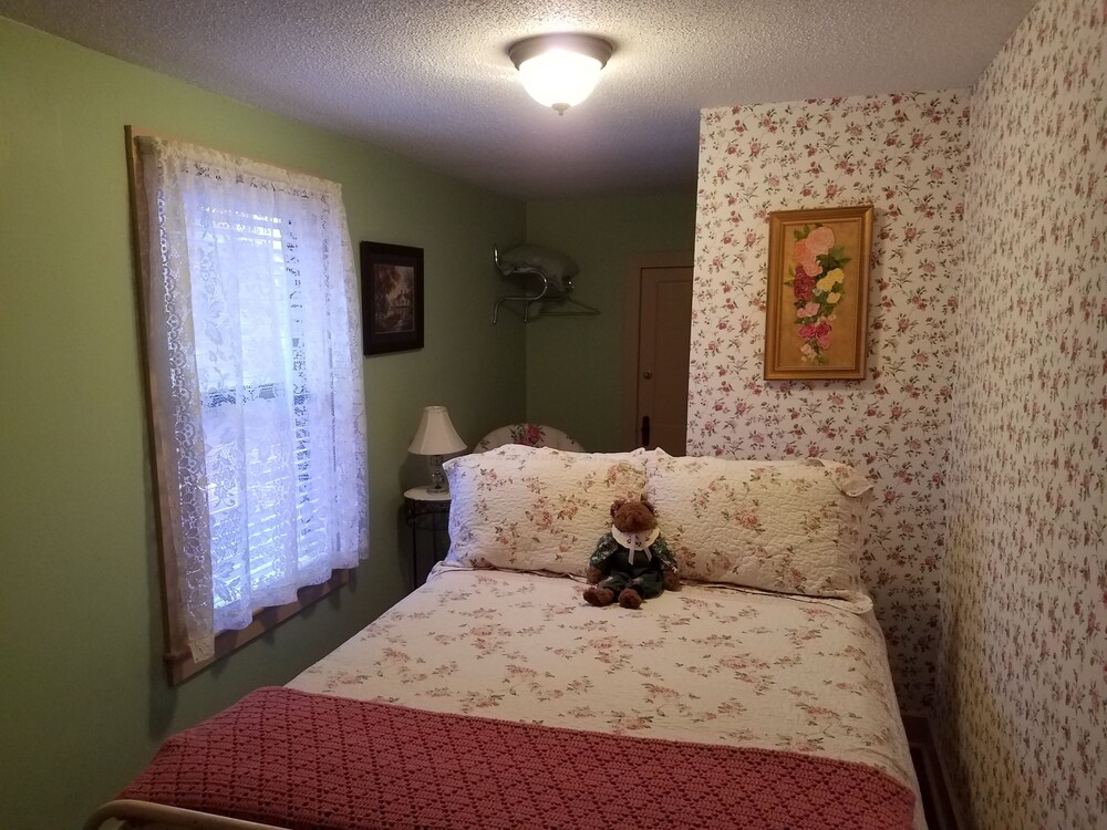 Ozark Country Inn - photo 7