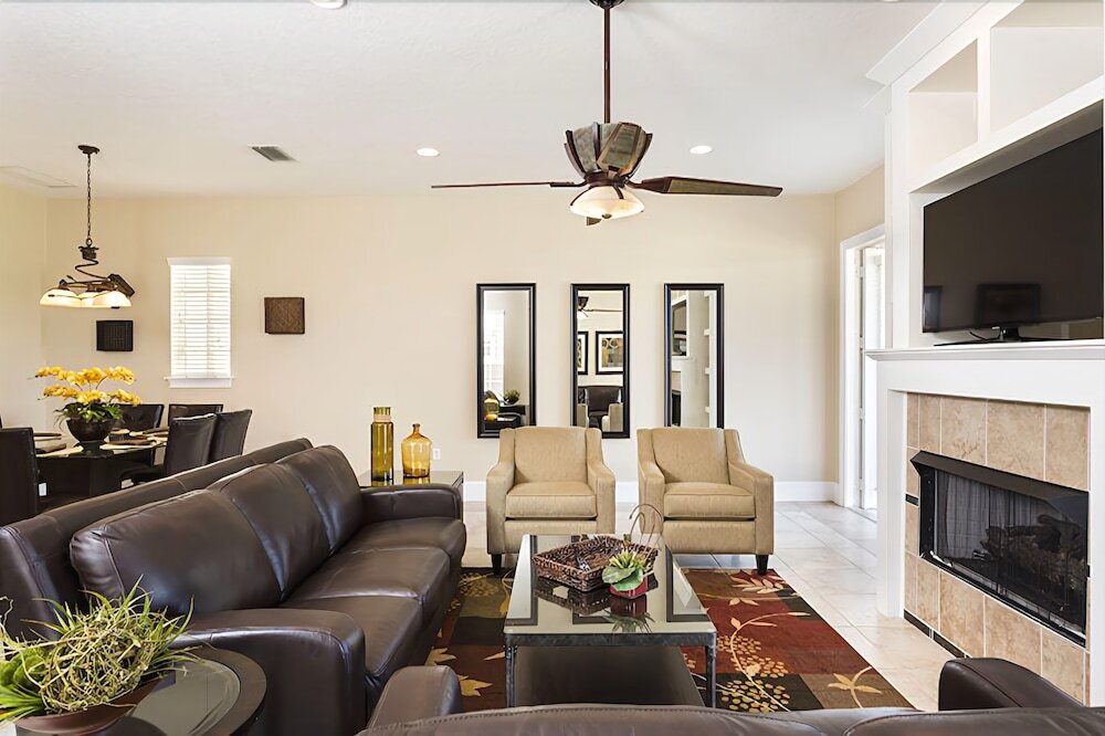 Starmark Luxury Collection Mansions At Reunion - photo 2
