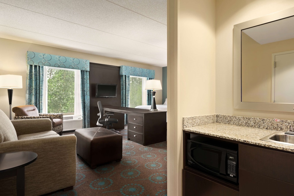 Hampton Inn & Suites Bluffton Sun City - photo 11
