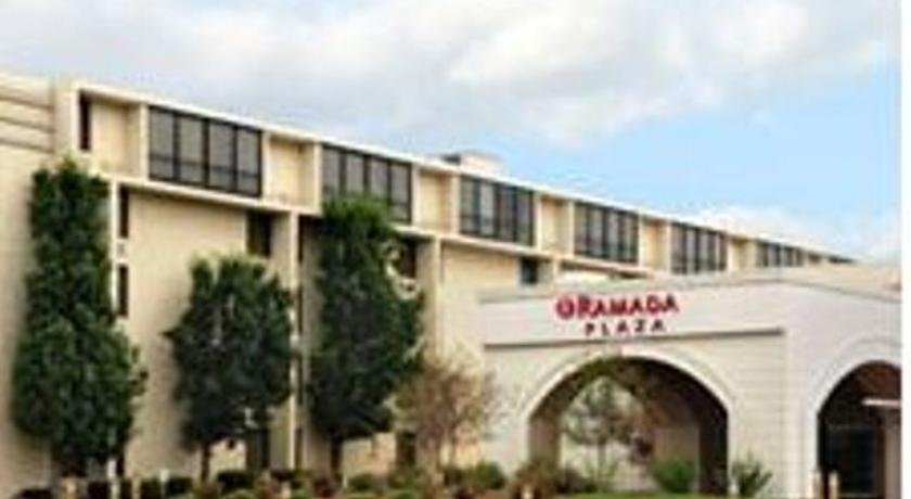 Midwest Hotel & Conference Center in Columbus, United States