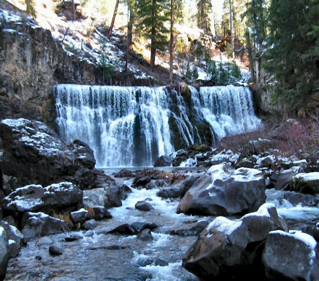 McCloud Hotel - photo 26