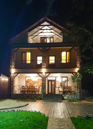 Yengibar's Family house — 4-Star Luxury Hotel in Dilijan, Armenia
