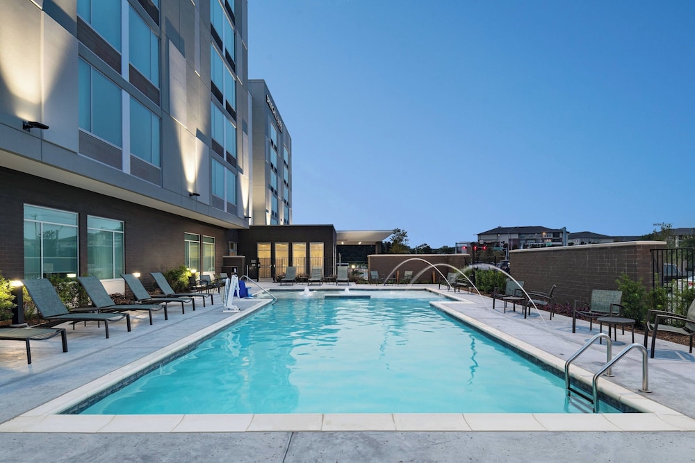 SpringHill Suites by Marriott Dallas Richardson University Area - photo 17