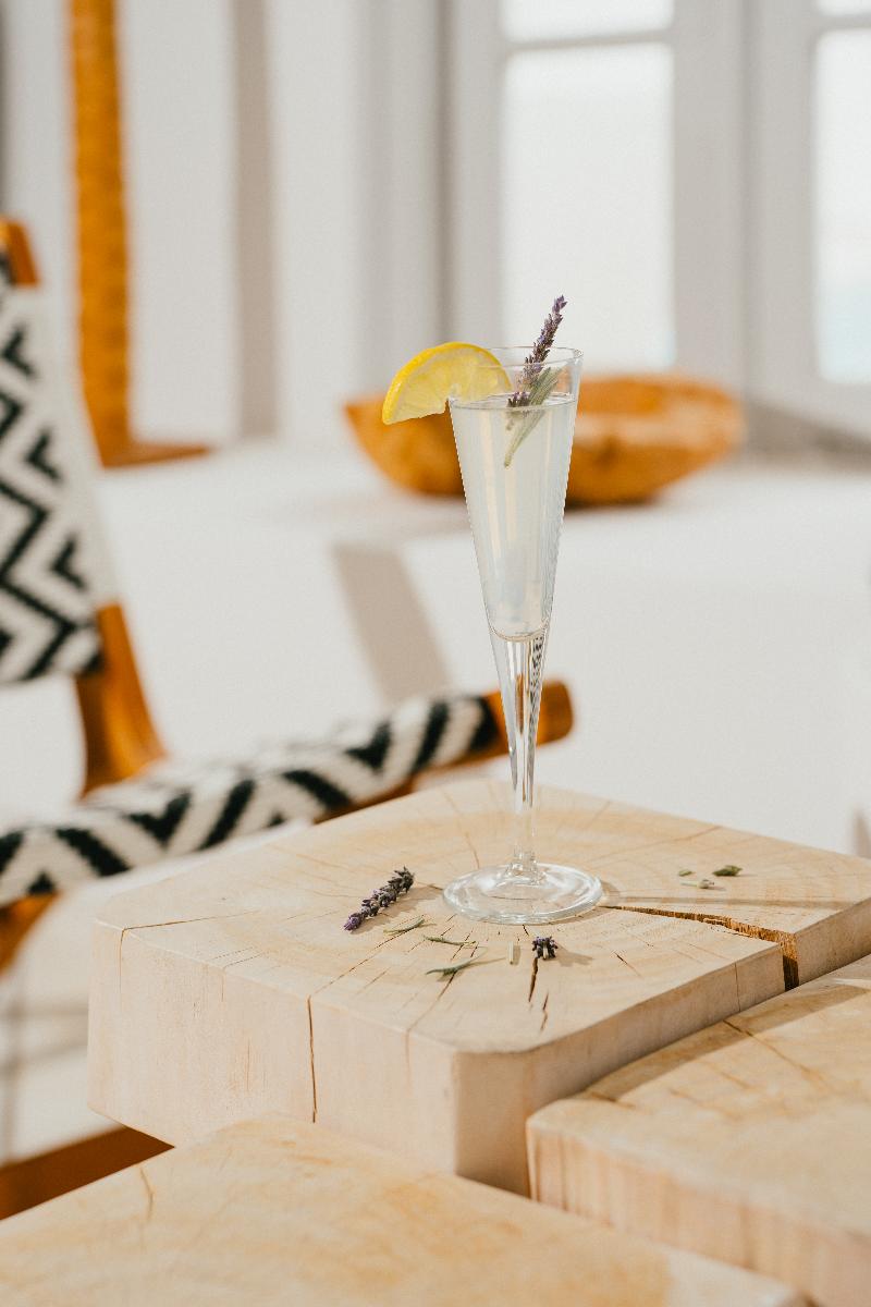 Mr and Mrs White Paros — Naousa — photo 5