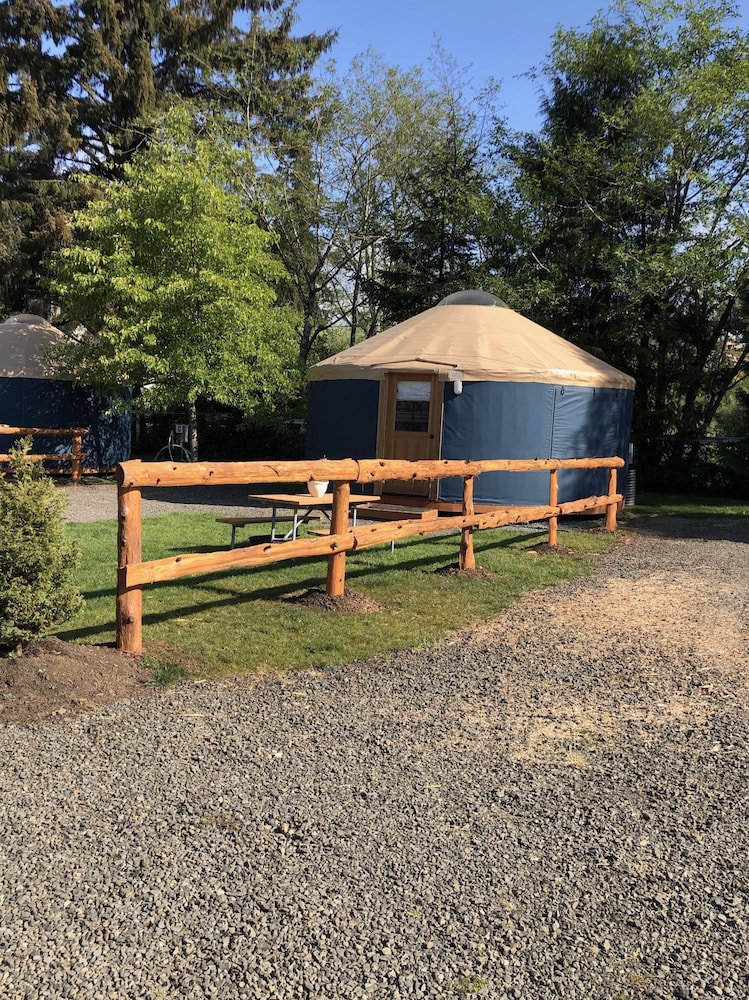 Tillamook Bay City RV Park - photo 47
