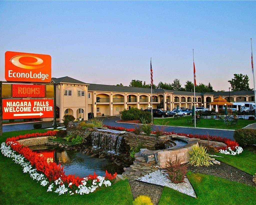 Econo Lodge At The Falls North in Niagara Falls, United States