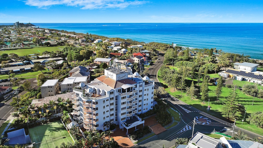 Beachside Resort Kawana Waters