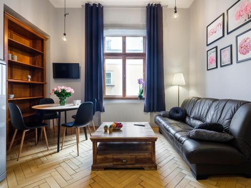 CracWoW Market Squere Apartment — 4-Star Luxury Hotel in Krakow, Poland