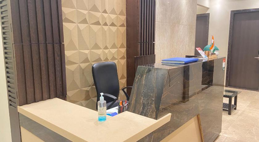 Hotel Oyster Suite Andheri West
